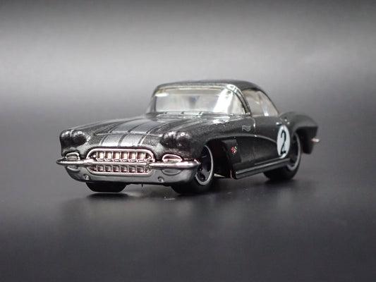 1962 62 CHEVY CHEVROLET CORVETTE GRAY 1:64 SCALE DIORAMA DIECAST MODEL CAR