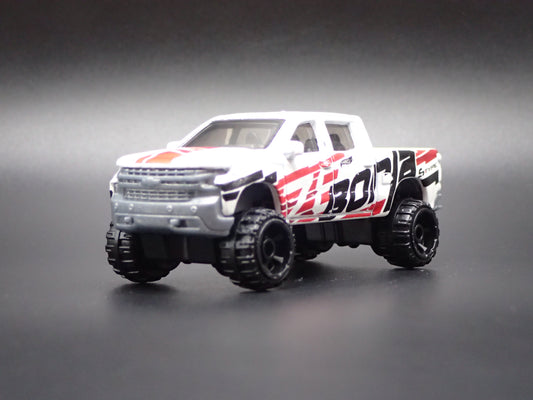 2019 19 CHEVY CHEVROLET SILVERADO LT TRAIL BOSS 1:64 SCALE DIECAST MODEL CAR