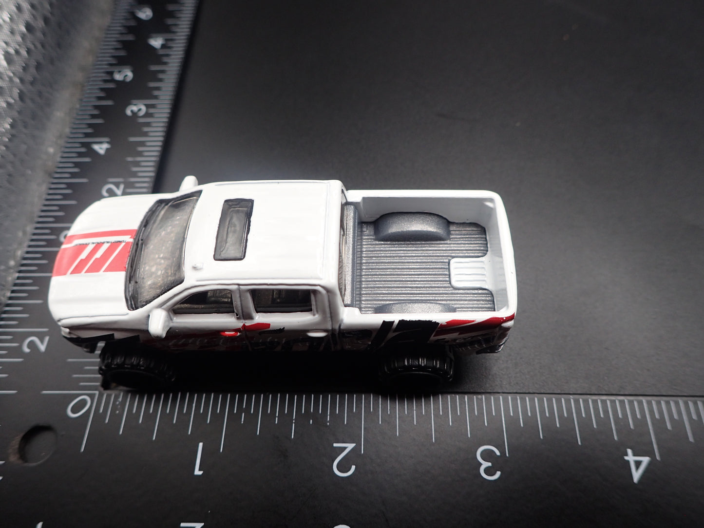 2019 19 CHEVY CHEVROLET SILVERADO LT TRAIL BOSS 1:64 SCALE DIECAST MODEL CAR