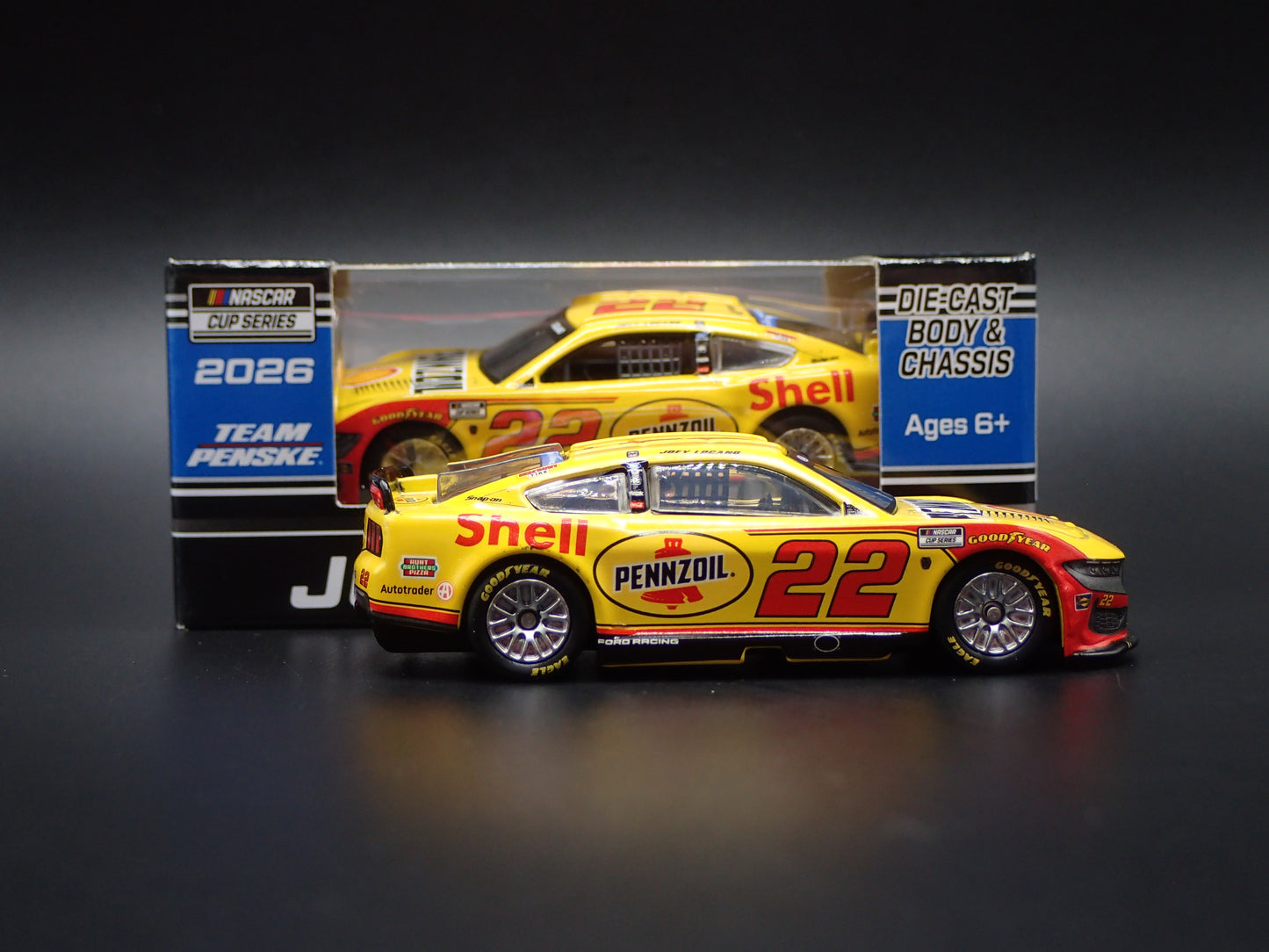 2026 26 FORD MUSTANG 22 JOEY LOGANO PENNZOIL NASCAR 1:64 SCALE DIECAST MODEL CAR