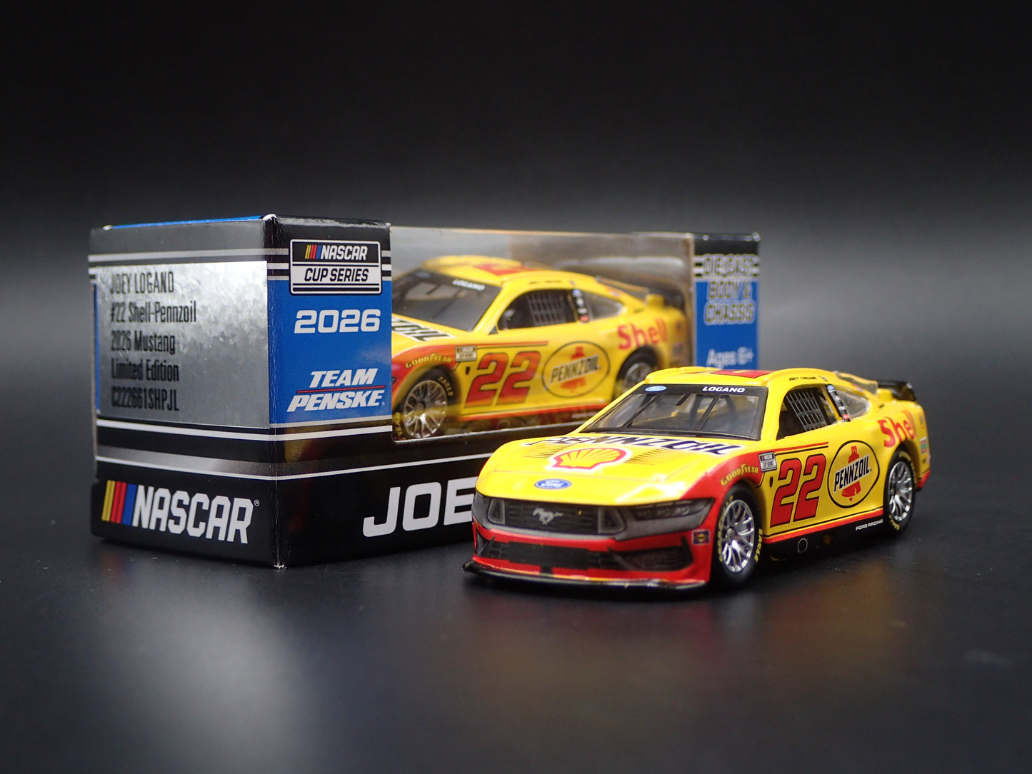 2026 26 FORD MUSTANG 22 JOEY LOGANO PENNZOIL NASCAR 1:64 SCALE DIECAST MODEL CAR