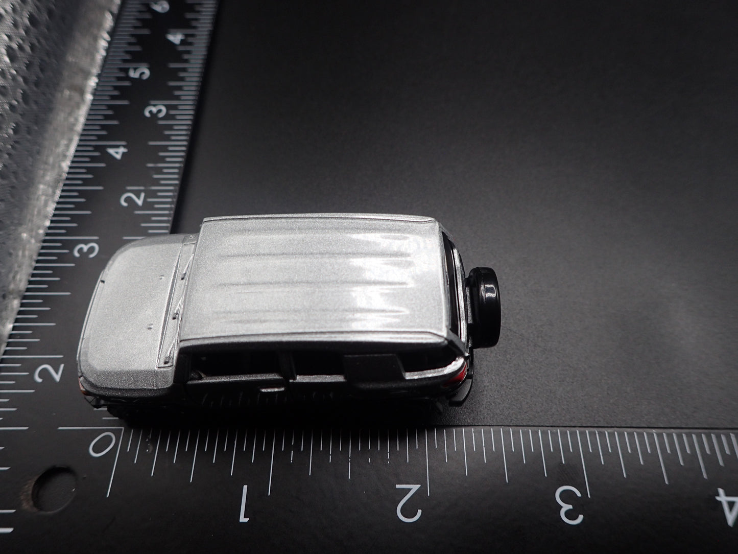 2007-2014 TOYOTA FJ CRUISER SUV 1/64 SCALE COLLECTIBLE DIORAMA DIECAST MODEL CAR