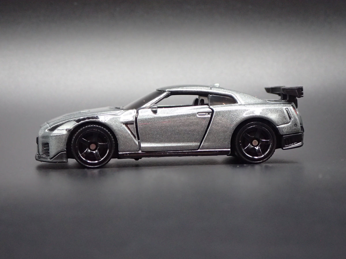 2007-2025 NISSAN GTR R35 NISMO GRAY 1:64 SCALE COLLECTIBLE DIECAST MODEL CAR