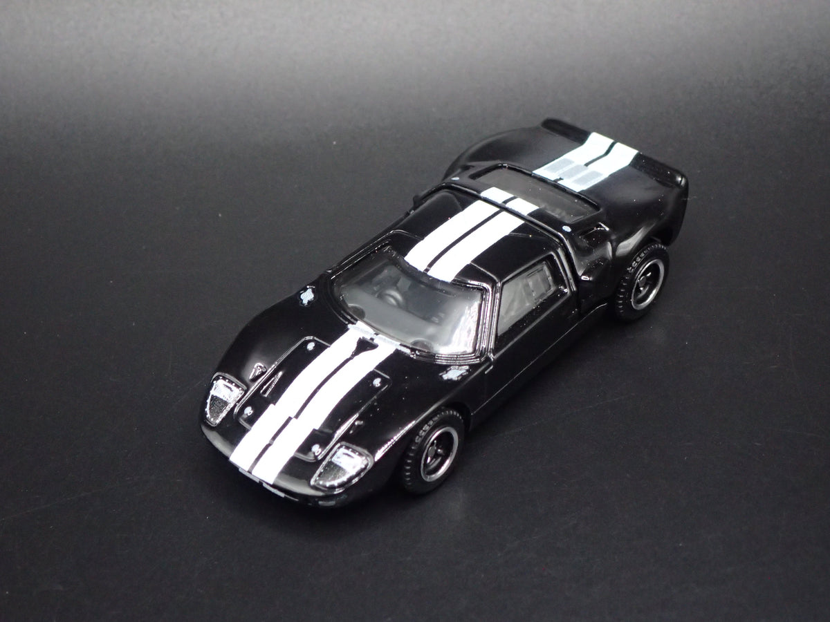 1964-1969 FORD GT40 RACE CAR BLACK 1:64 SCALE COLLECTIBLE DIECAST MODEL CAR