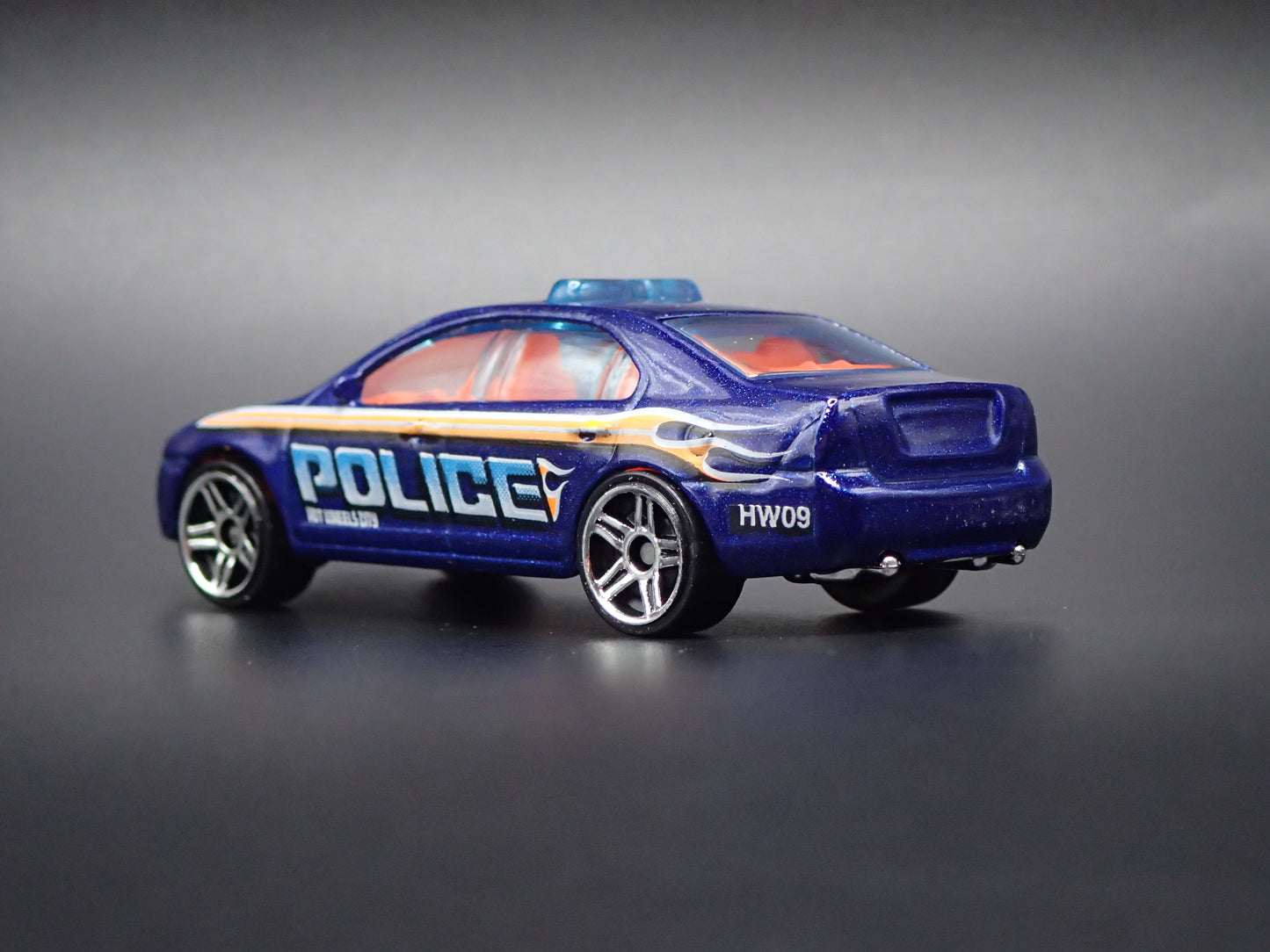 FORD FUSION POLICE CAR BLUE 1:64 SCALE COLLECTIBLE DIECAST MODEL CAR