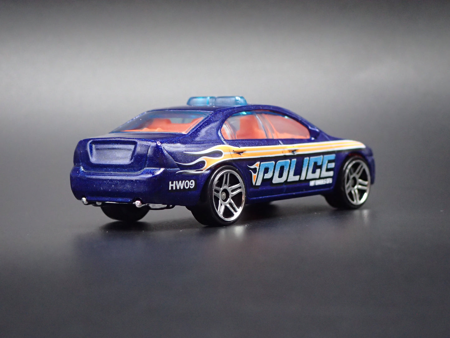 FORD FUSION POLICE CAR BLUE 1:64 SCALE COLLECTIBLE DIECAST MODEL CAR