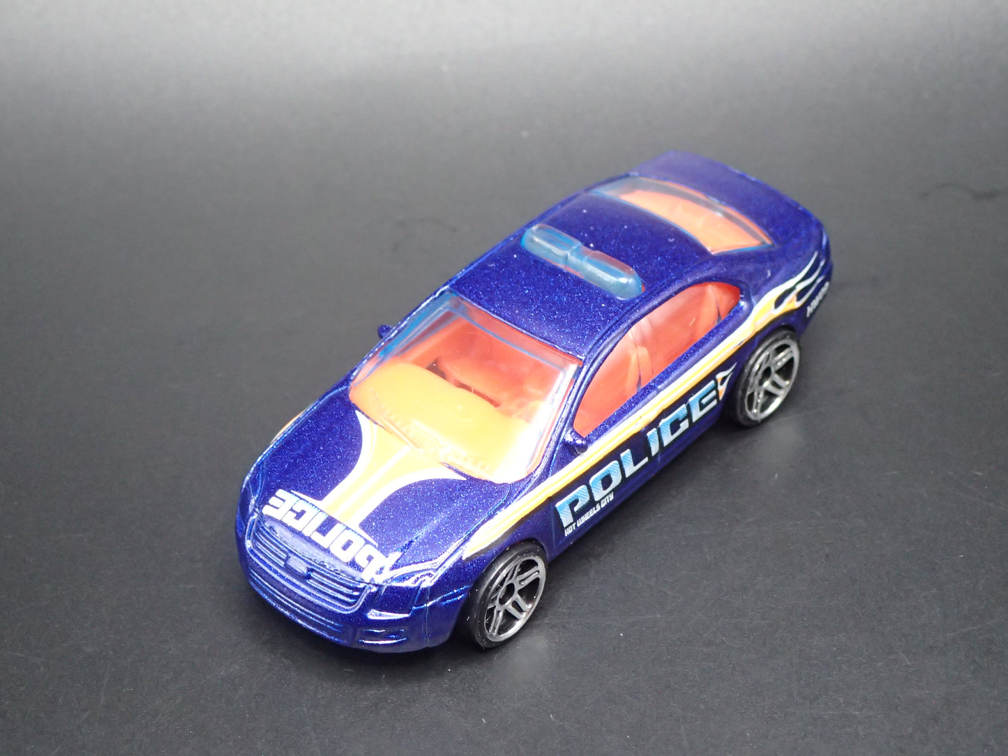 FORD FUSION POLICE CAR BLUE 1:64 SCALE COLLECTIBLE DIECAST MODEL CAR