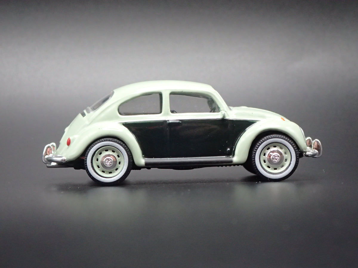 1960-1967 VW VOLKSWAGEN CLASSIC BEETLE BUG 1:64 SCALE DIORAMA DIECAST MODEL CAR