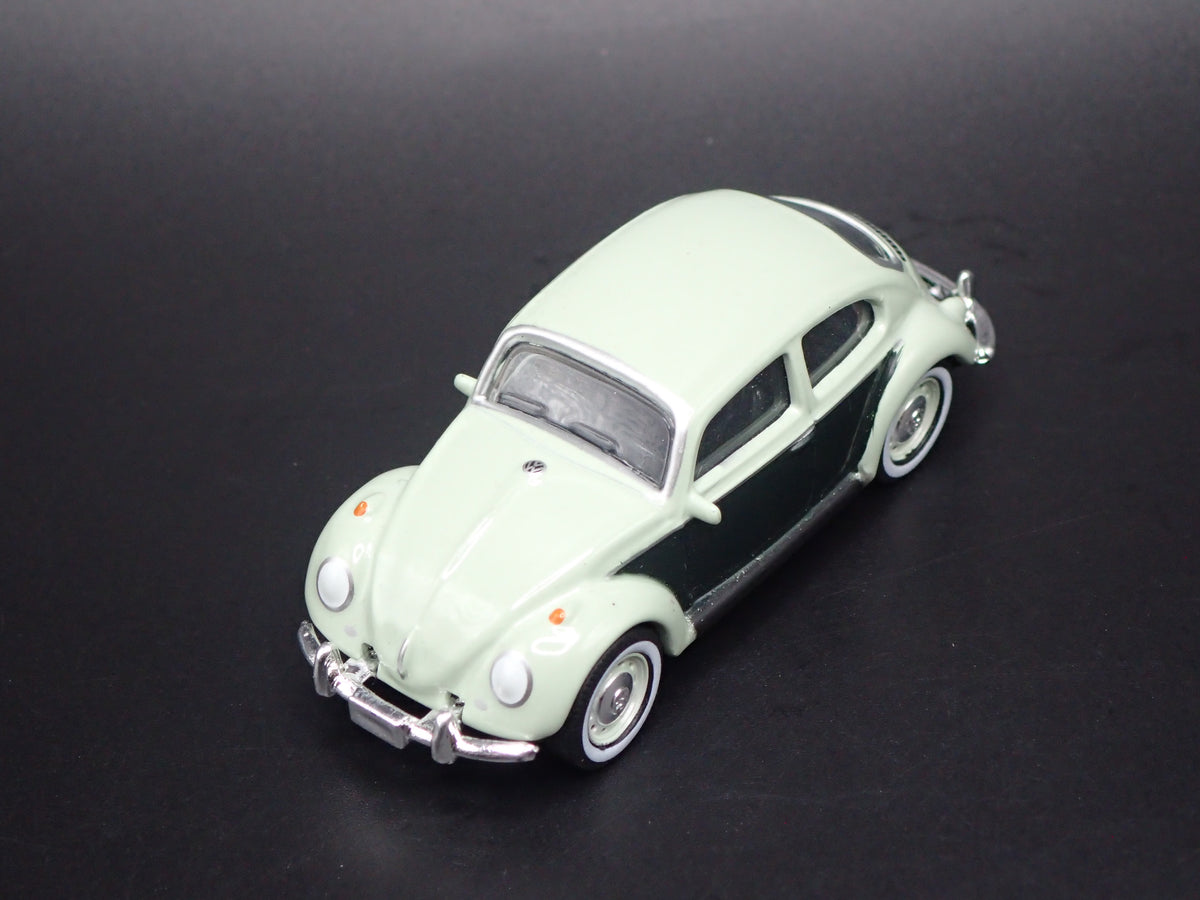 1960-1967 VW VOLKSWAGEN CLASSIC BEETLE BUG 1:64 SCALE DIORAMA DIECAST MODEL CAR