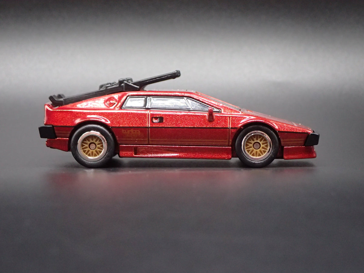 1988-1994 LOTUS ESPRIT TURBO JAMES BOND 007 1:64 SCALE DIECAST MODEL CAR