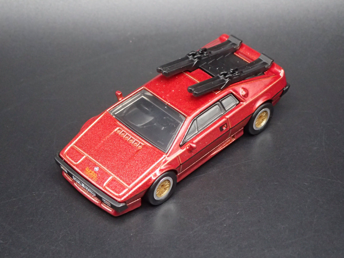 1988-1994 LOTUS ESPRIT TURBO JAMES BOND 007 1:64 SCALE DIECAST MODEL CAR