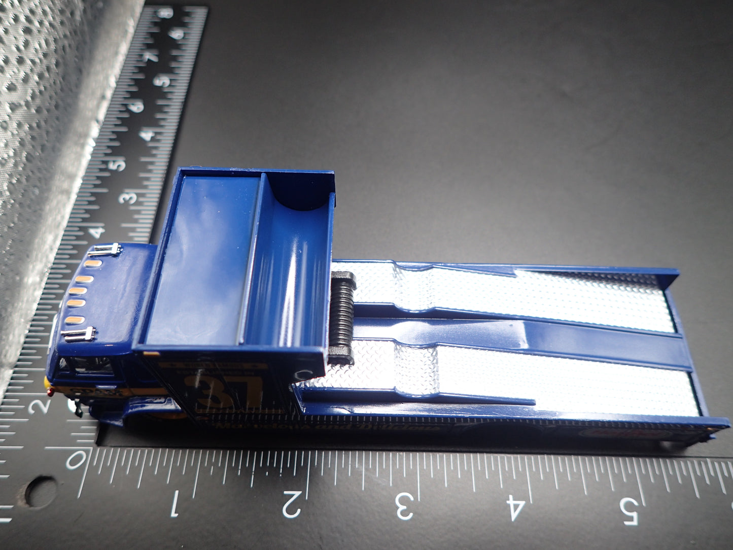 1966 66 DODGE L600 COE RAMP TRUCK HAULER SPAM BLUE 1:64 SCALE DIECAST MODEL CAR