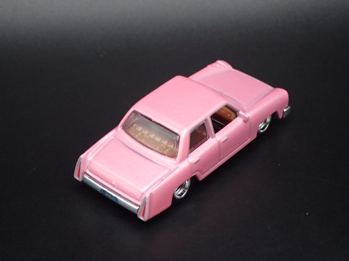 1973 73 PLYMOUTH VALIANT SIMPSONS FAMILY CAR PINK 1/64 SCALE DIECAST MODEL CAR