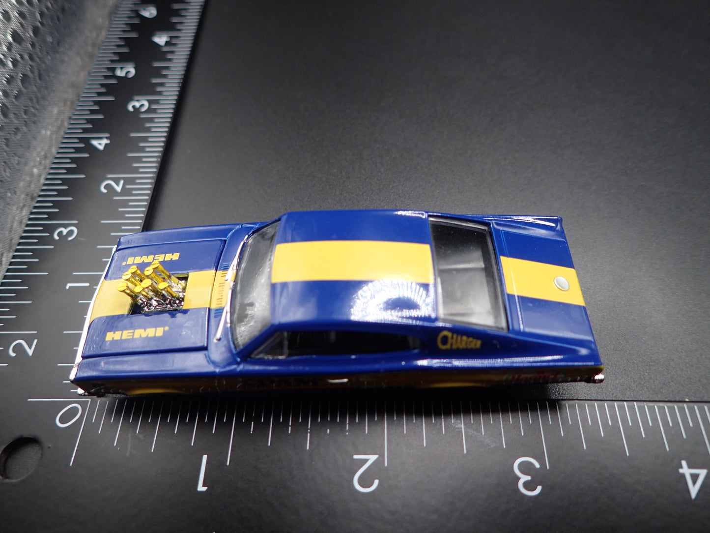 1966 66 DODGE CHARGER HEMI SPAM BLUE 1:64 SCALE COLLECTIBLE DIECAST MODEL CAR
