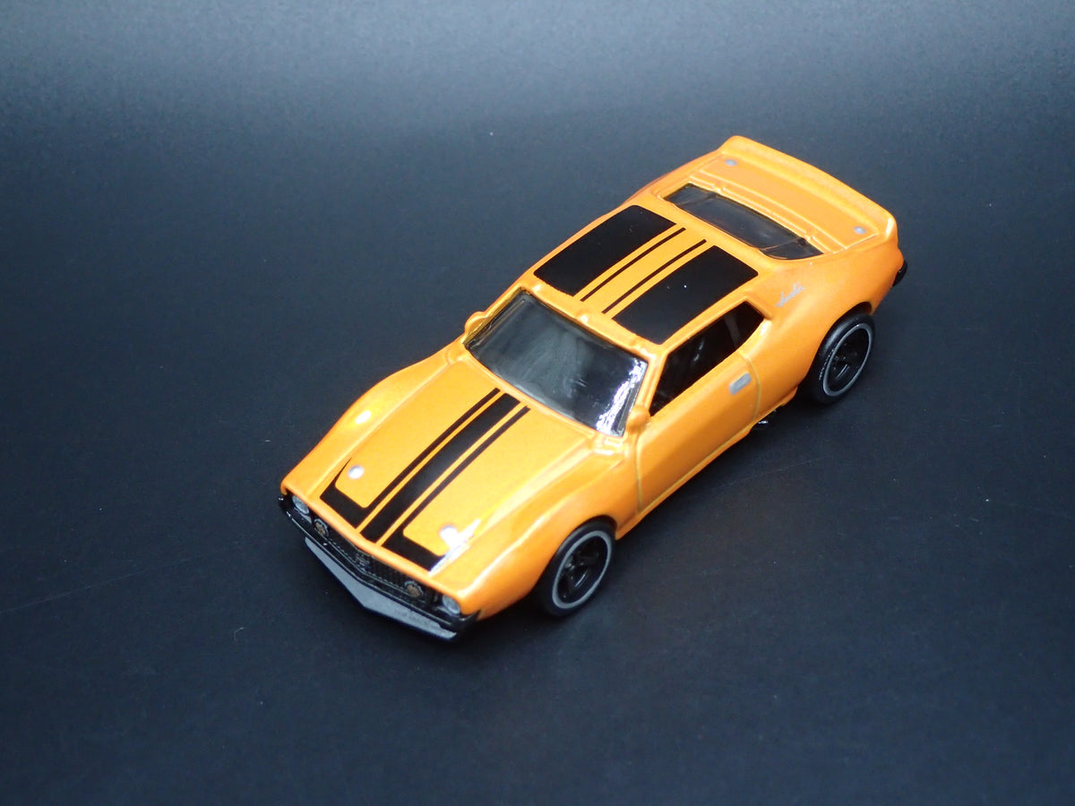 1971 71 AMC JAVELIN AMX ORANGE 1:64 SCALE COLLECTIBLE DIECAST MODEL CAR