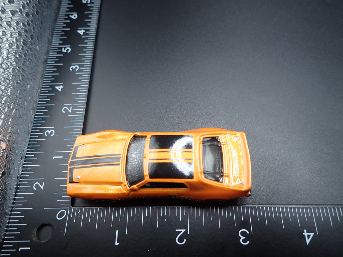 1971 71 AMC JAVELIN AMX ORANGE 1:64 SCALE COLLECTIBLE DIECAST MODEL CAR