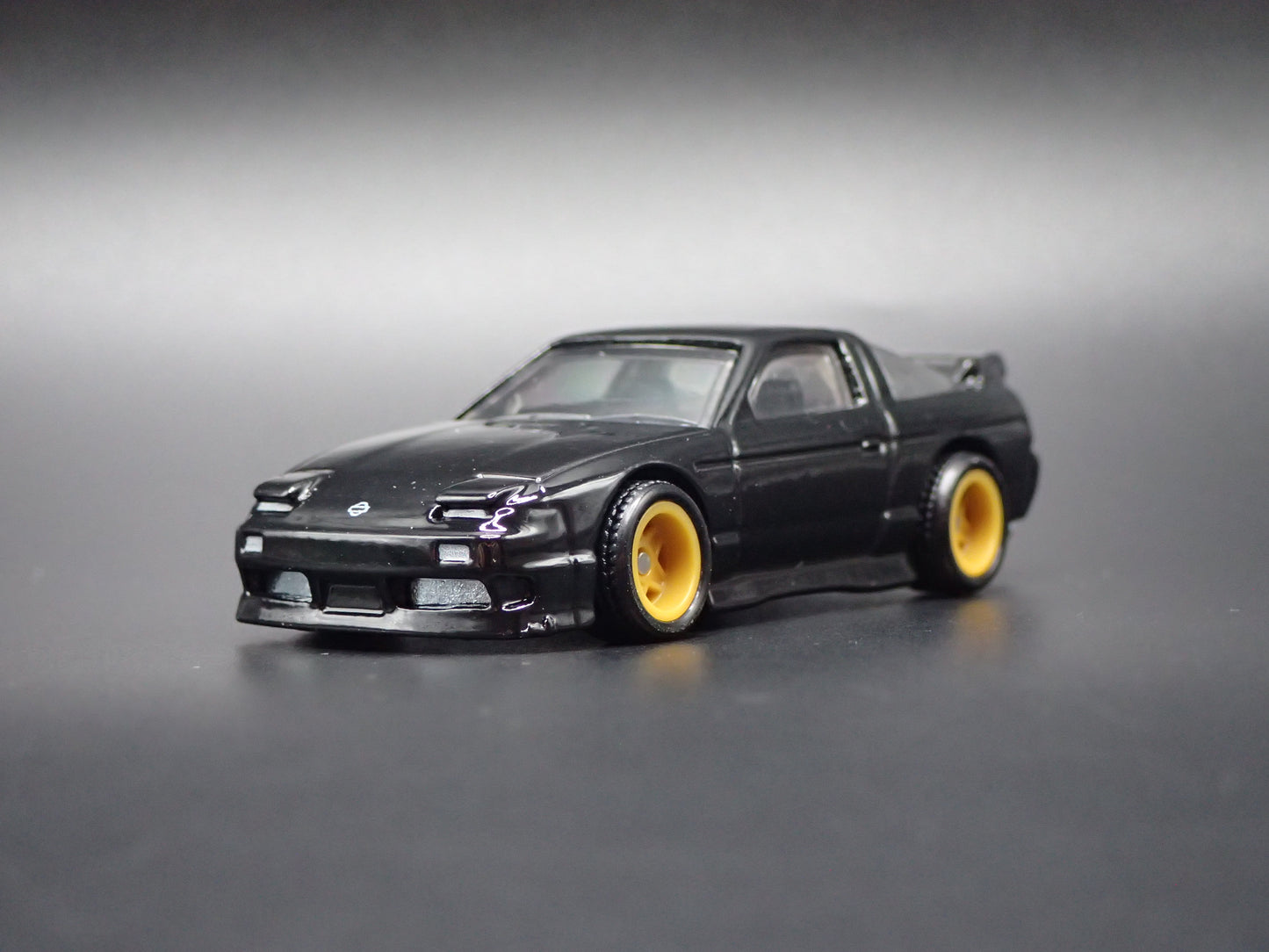 1989-1998 NISSAN 180SX TYPE X 1:64 SCALE COLLECTIBLE DIORAMA DIECAST MODEL CAR