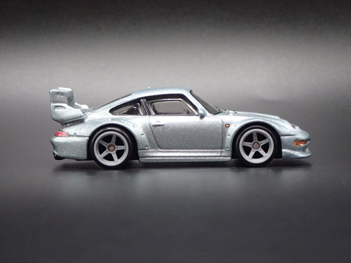 1994-1998 PORSCHE 993 911 GT2 SILVER 1:64 SCALE COLLECTIBLE DIORAMA DIECAST MODEL CAR