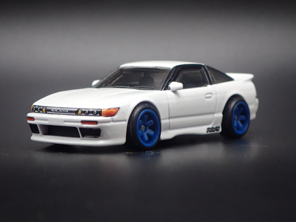 NISSAN SILEIGHTY JDM WHITE 1:64 SCALE COLLECTIBLE DIORAMA DIECAST MODEL CAR-Burning Rubber Toy Company