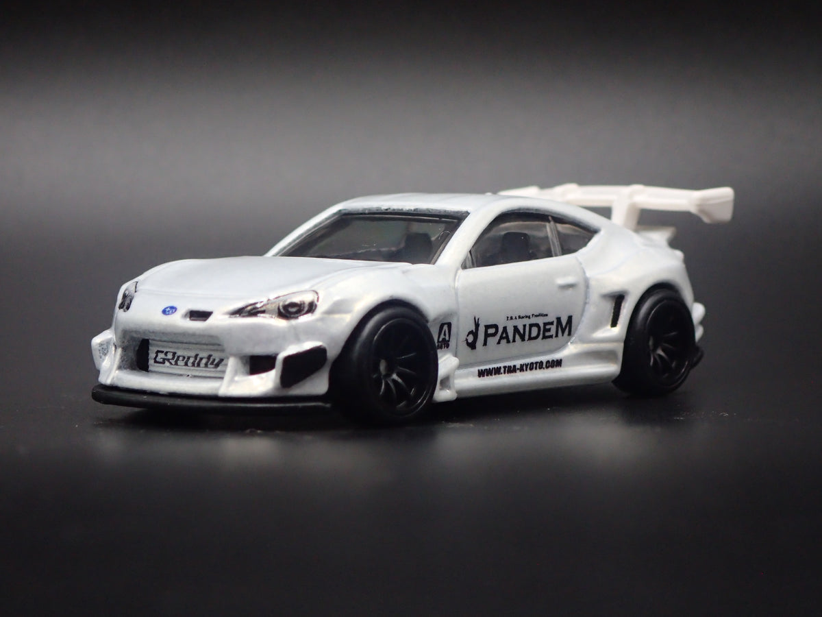 2013-2020 PANDEM SUBARU BRZ 1:64 SCALE COLLECTIBLE DIORAMA DIECAST MODEL CAR-Burning Rubber Toy Company