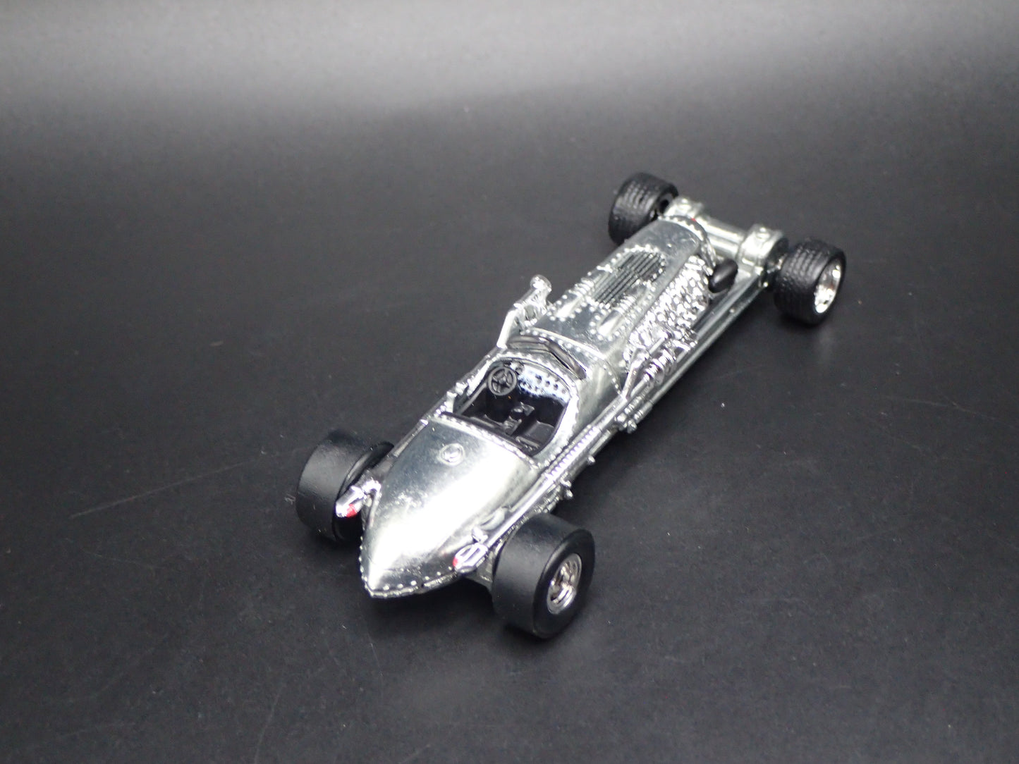 SAUBER-MERCEDES-BENZ C9 SILVER 1:64 SCALE COLLECTIBLE DIECAST MODEL CAR