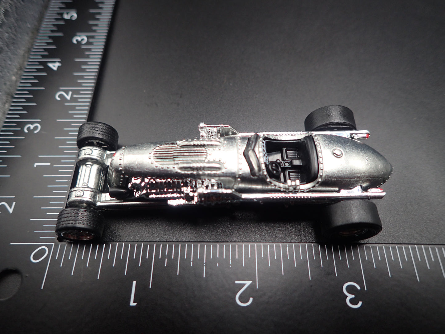 SAUBER-MERCEDES-BENZ C9 SILVER 1:64 SCALE COLLECTIBLE DIECAST MODEL CAR