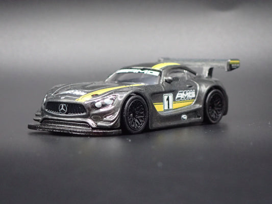 2016 16 MERCEDES-BENZ AMG GT3 RACE CAR 1:64 SCALE COLLECTIBLE DIECAST MODEL CAR