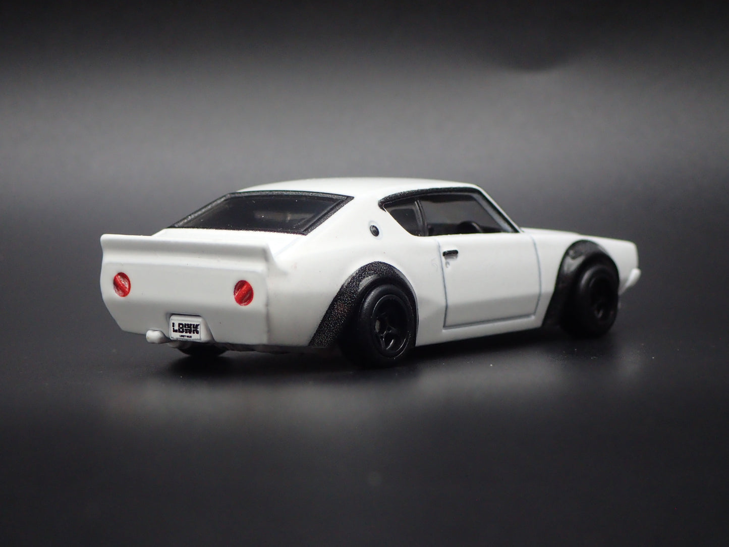 1977- 1981 NISSAN SKYLINE C210 JDM WHITE 1:64 SCALE COLLECTIBLE DIECAST MODEL CAR
