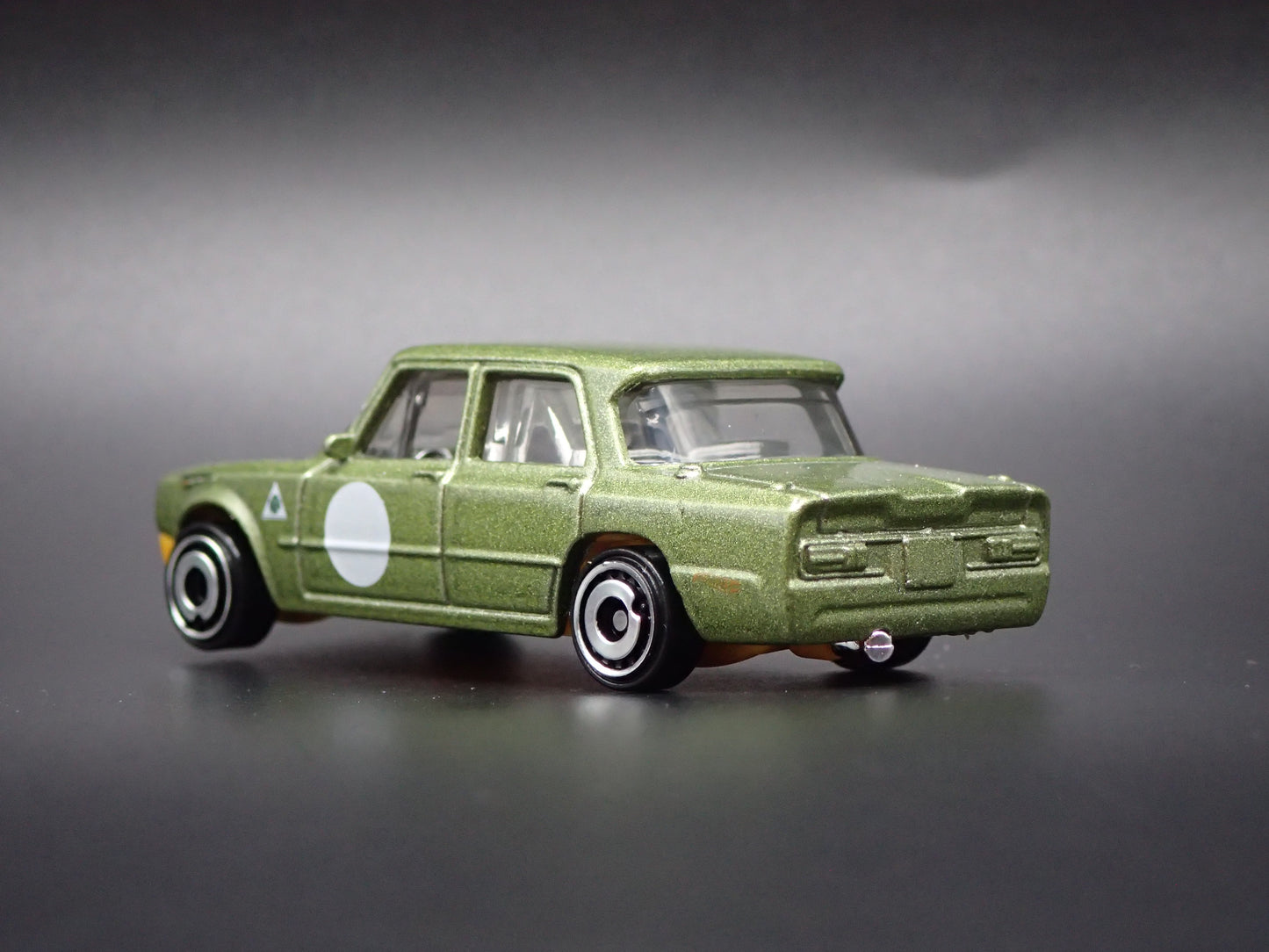1963-1964 ALFA ROMEO GIULIA TI SUPER GREEN 1:64 SCALE DIECAST MODEL CAR