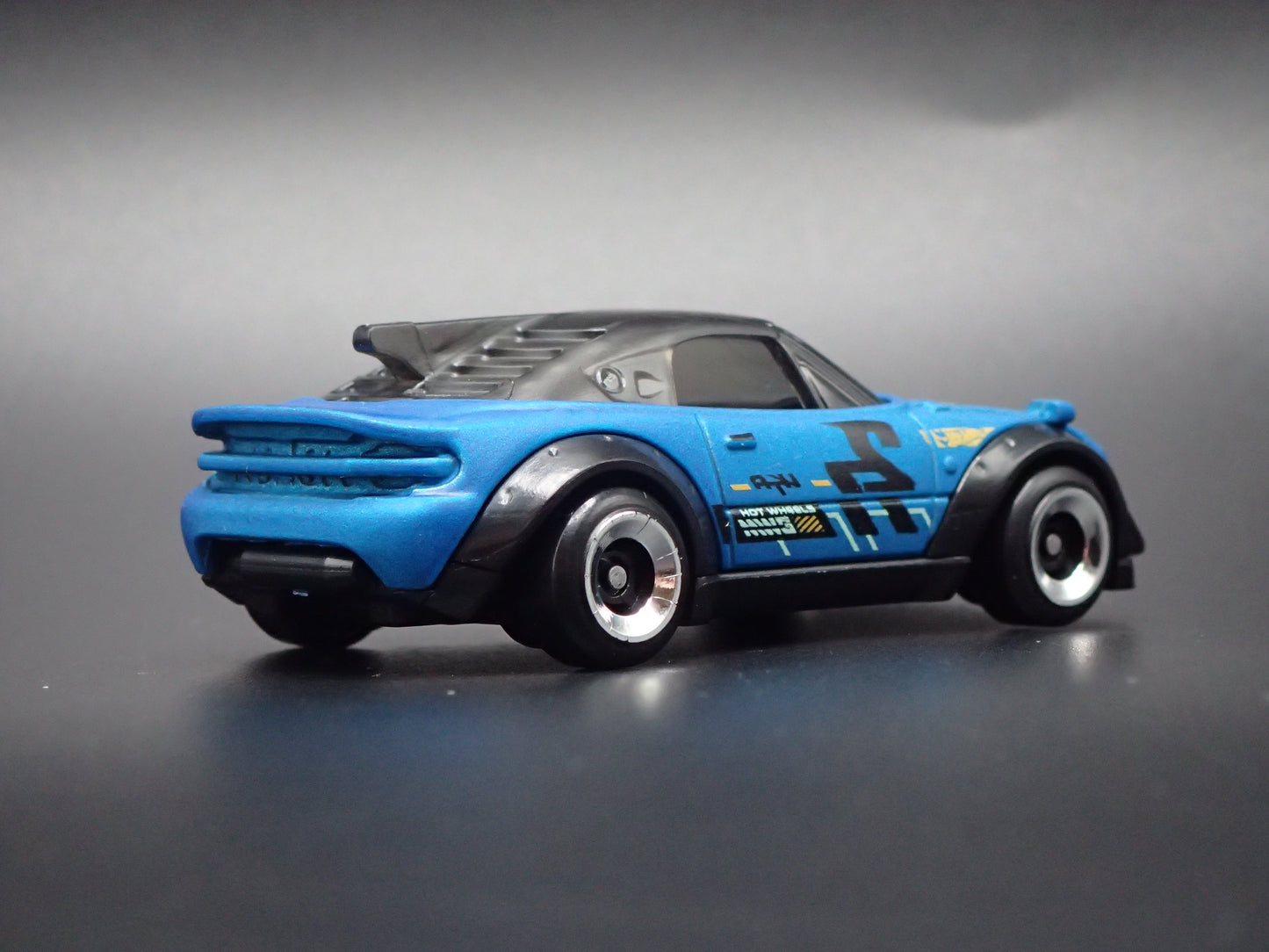 2015-2026 MAZDA MX5 MIATA CONVERTIBLE ND 1:64 SCALE DIORAMA DIECAST MODEL CAR