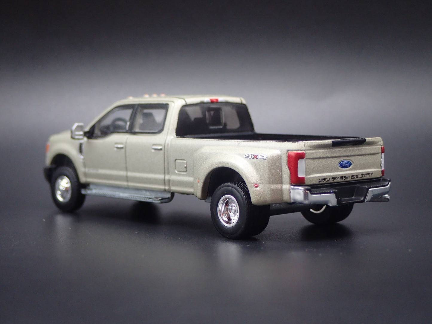 2017-2022 FORD F350 DUALLY PICKUP TRUCK  1:64 SCALE DIECAST MODEL CAR