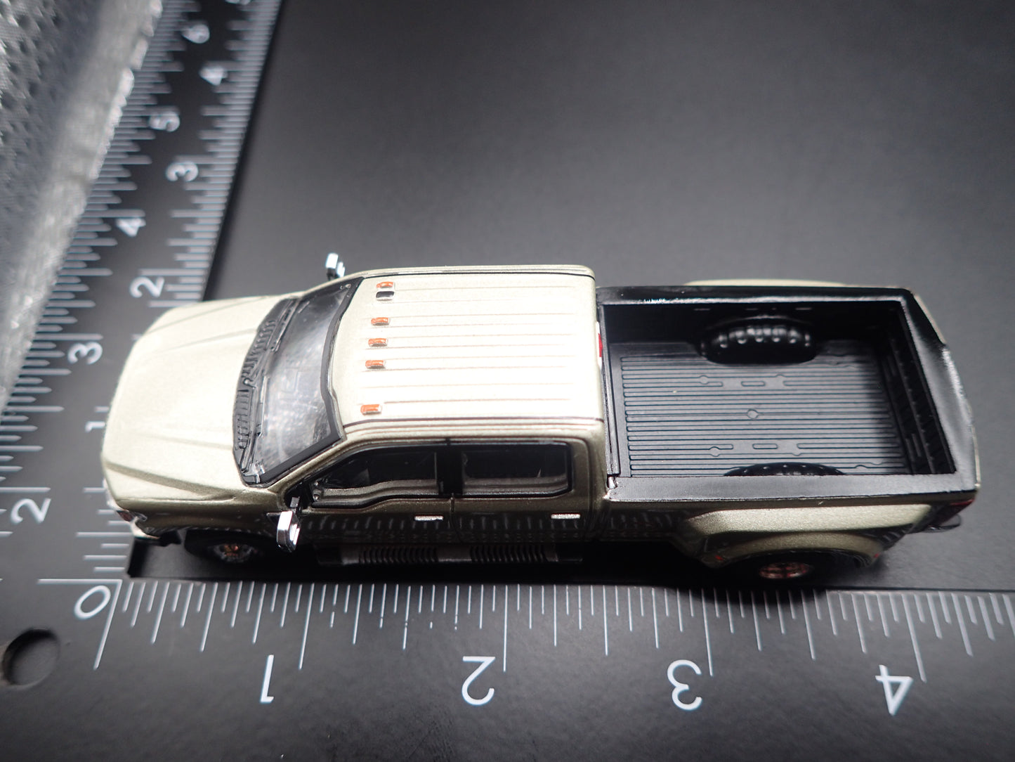 2017-2022 FORD F350 DUALLY PICKUP TRUCK  1:64 SCALE DIECAST MODEL CAR