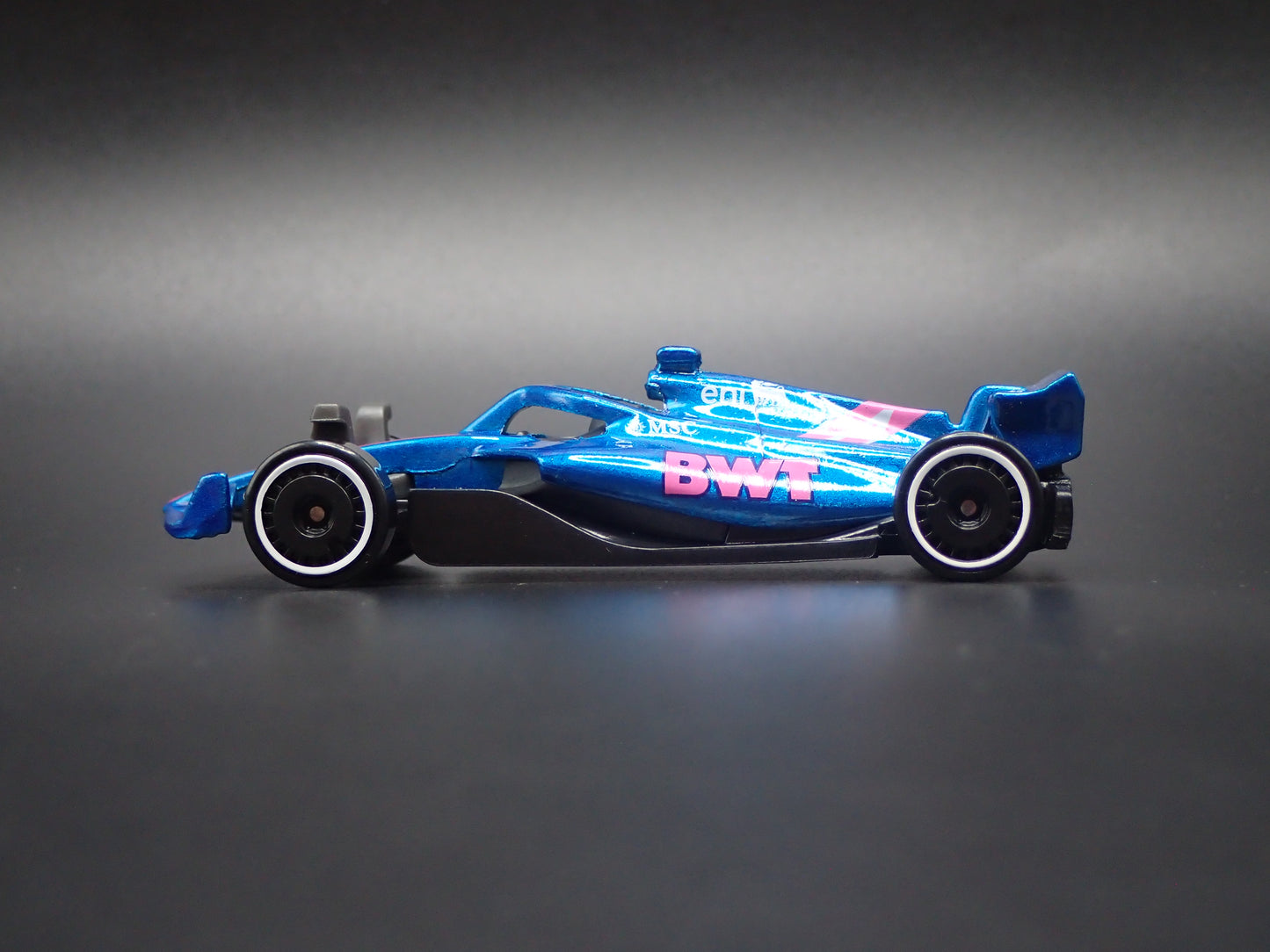 ALPINE A525 F1 RACING BWT 2025 1:64 SCALE COLLECTIBLE DIECAST MODEL CAR