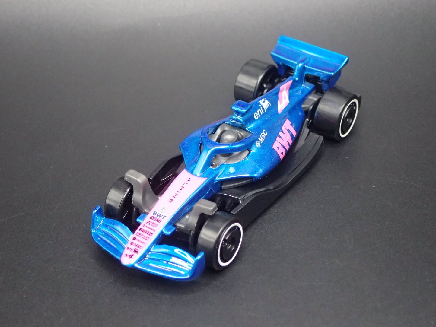 ALPINE A525 F1 RACING BWT 2025 1:64 SCALE COLLECTIBLE DIECAST MODEL CAR