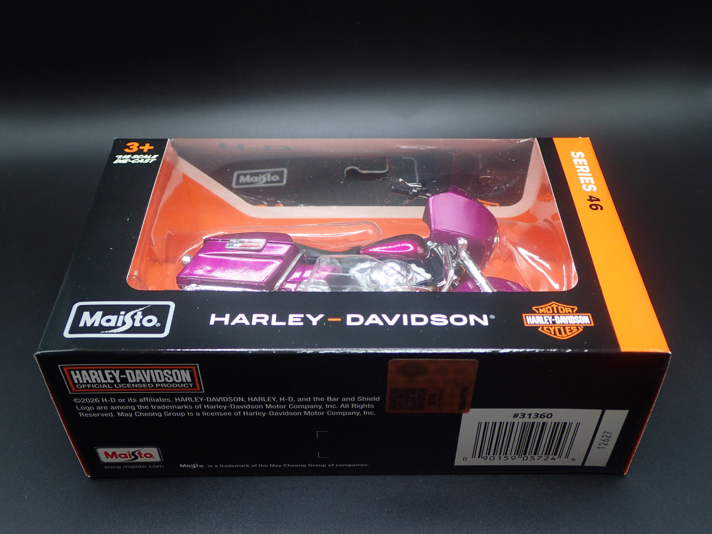 2002 02 FLTR ROAD GLIDE HARLEY DAVIDSON MOTORCYCLE MAISTO SERIES 46 1/18 MODEL