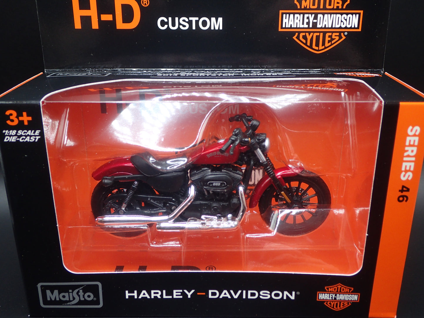 2014 SPORTSTER IRON 883 HARLEY DAVIDSON MOTORCYCLE MAISTO SERIES 46 1/18 MODEL