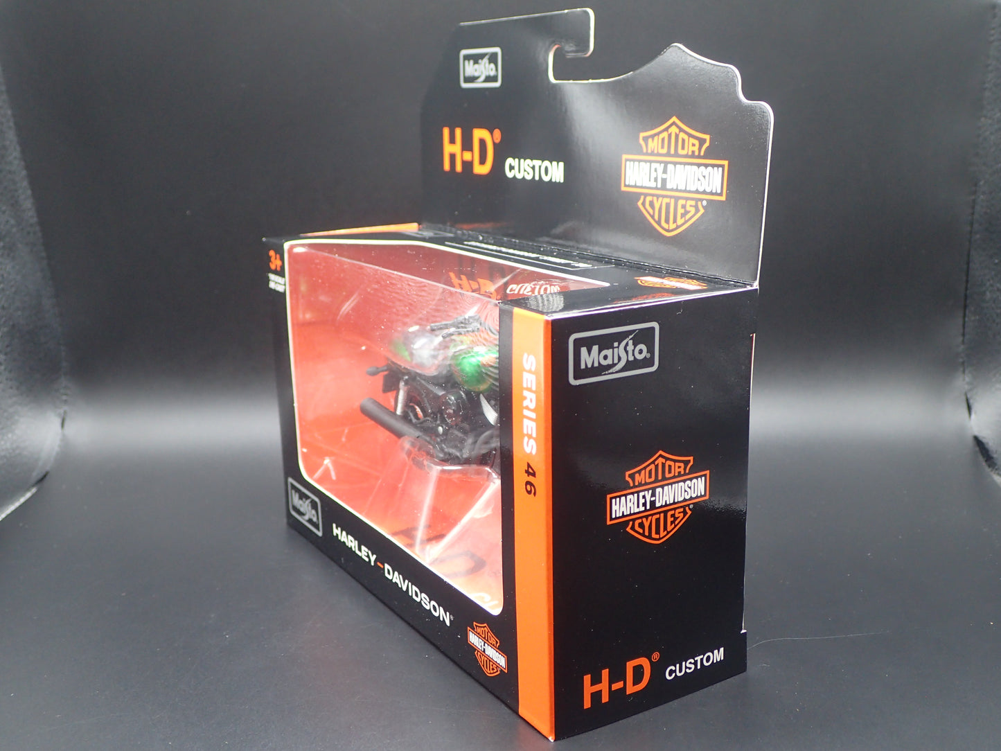 2015 15 STREET 750 HARLEY DAVIDSON MOTORCYCLE MAISTO SERIES 46 1/18 MODEL BIKE