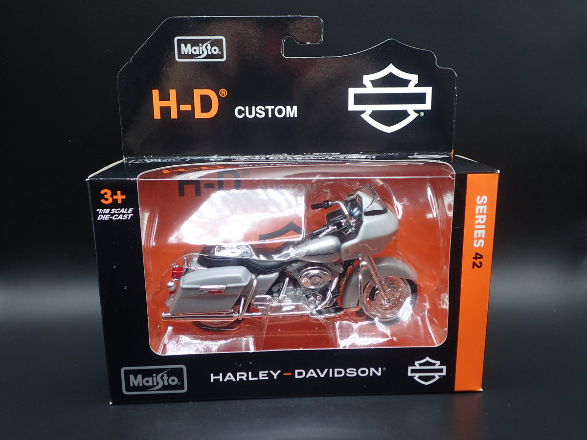 2002 02 FLTR ROAD GLIDE HARLEY DAVIDSON MOTORCYCLE MAISTO SERIES 42 1/18 MODEL