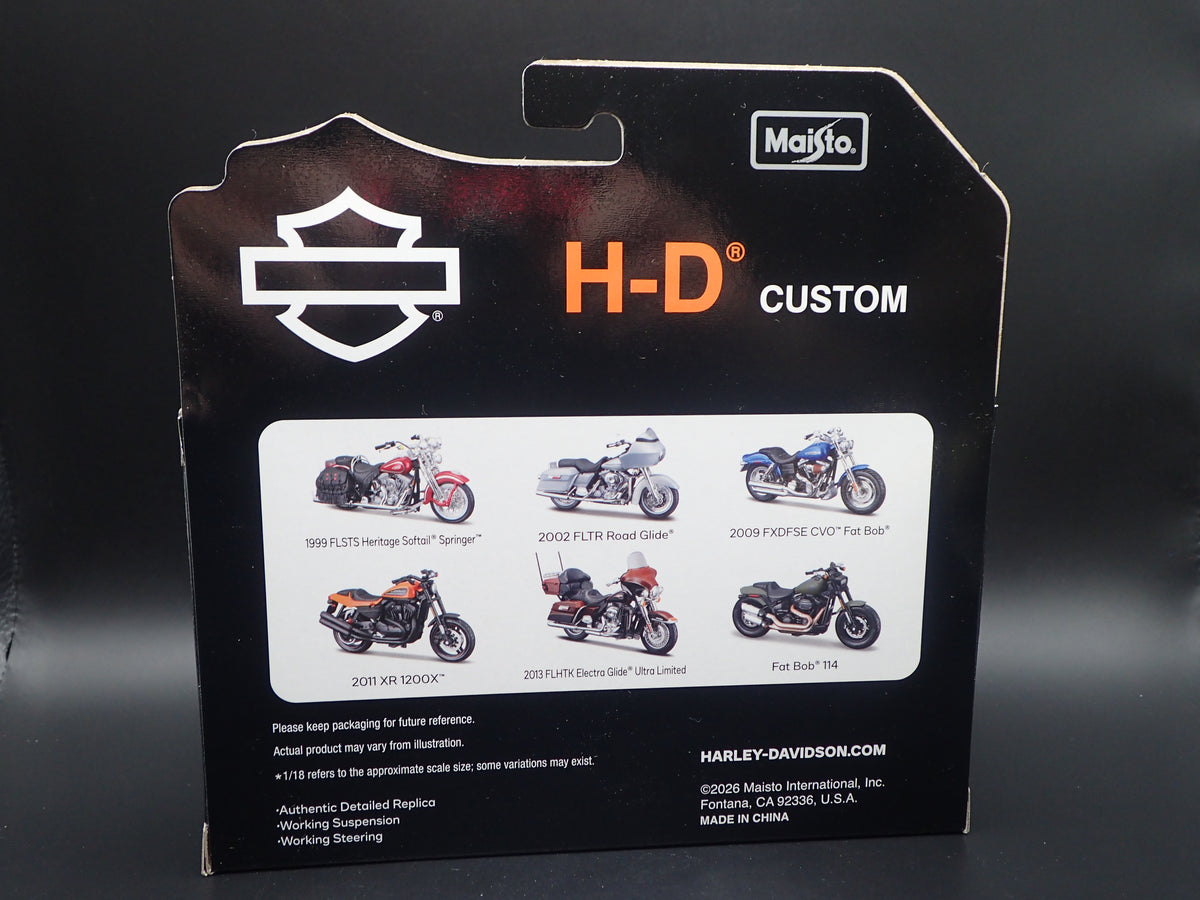 2002 02 FLTR ROAD GLIDE HARLEY DAVIDSON MOTORCYCLE MAISTO SERIES 42 1/18 MODEL