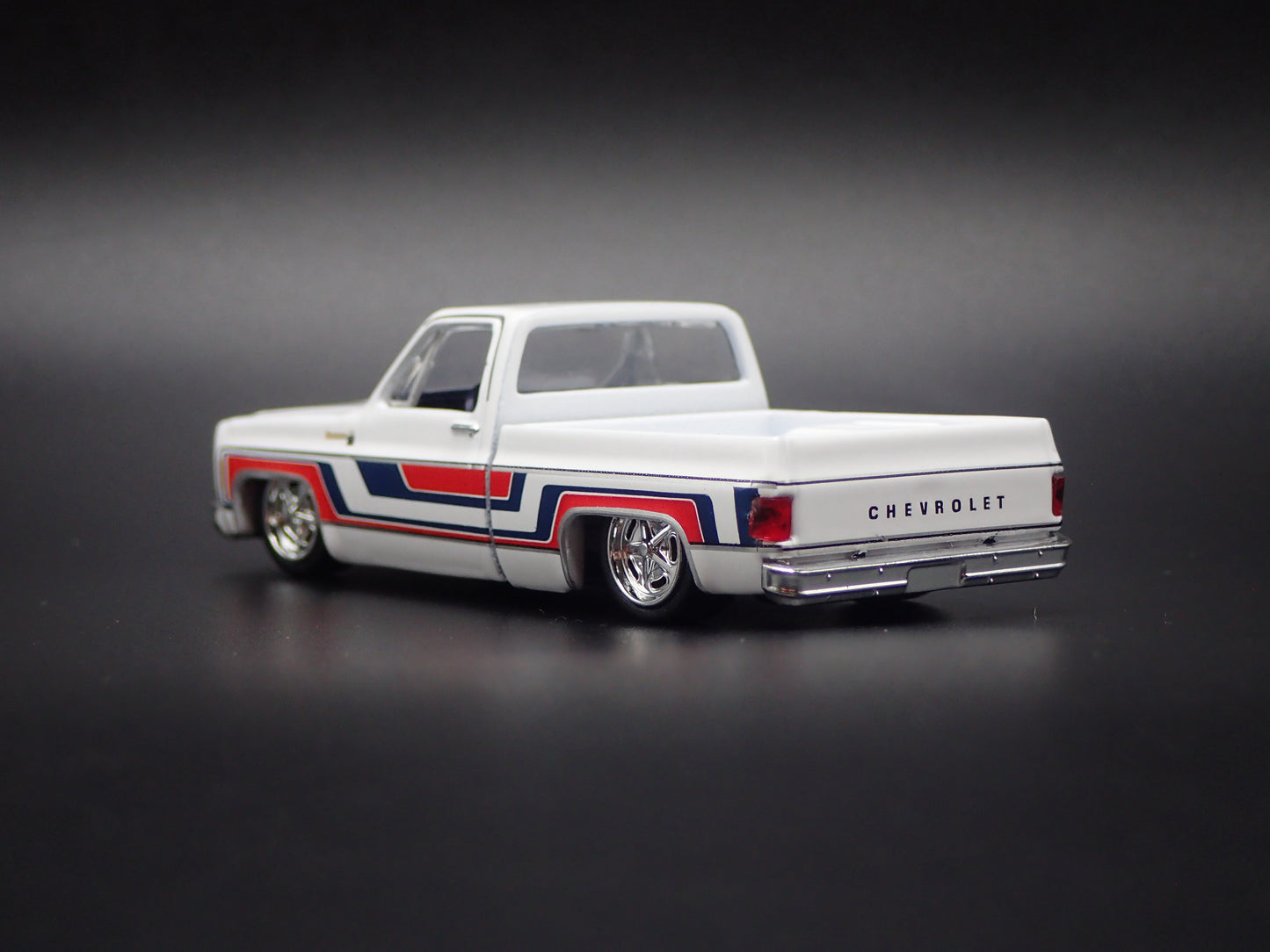1976 76 CHEVY CHEVROLET BONANZA 10 PICKUP TRUCK SQUAREBODY 1/64 SCALE MODEL CAR