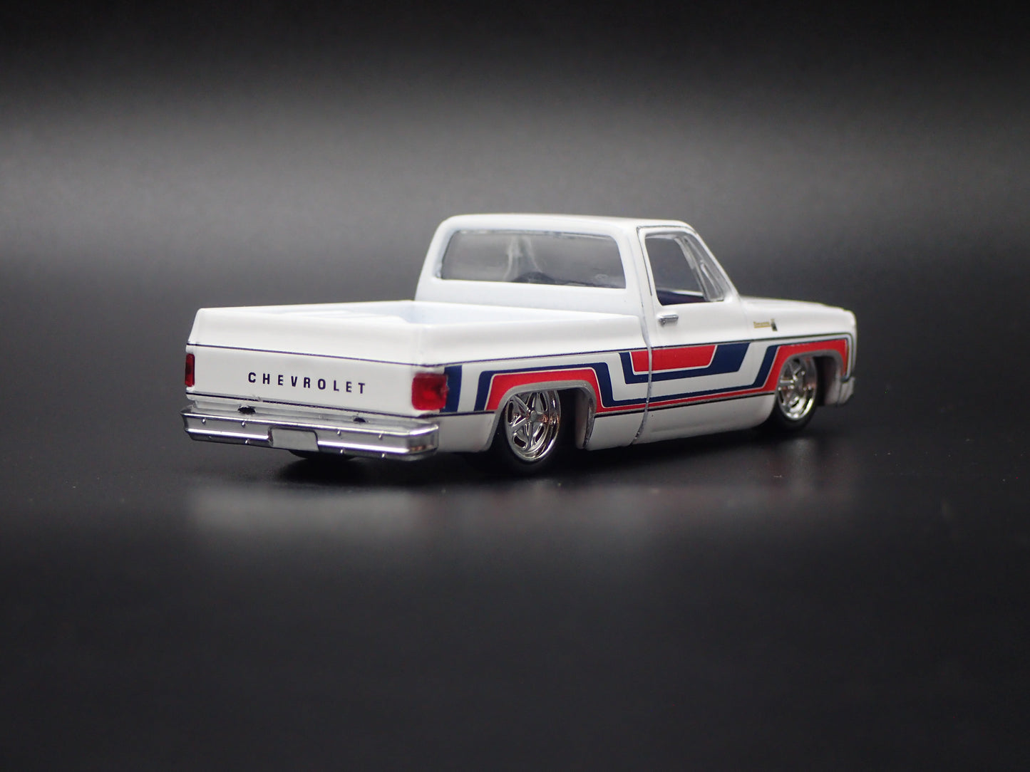 1976 76 CHEVY CHEVROLET BONANZA 10 PICKUP TRUCK SQUAREBODY 1/64 SCALE MODEL CAR