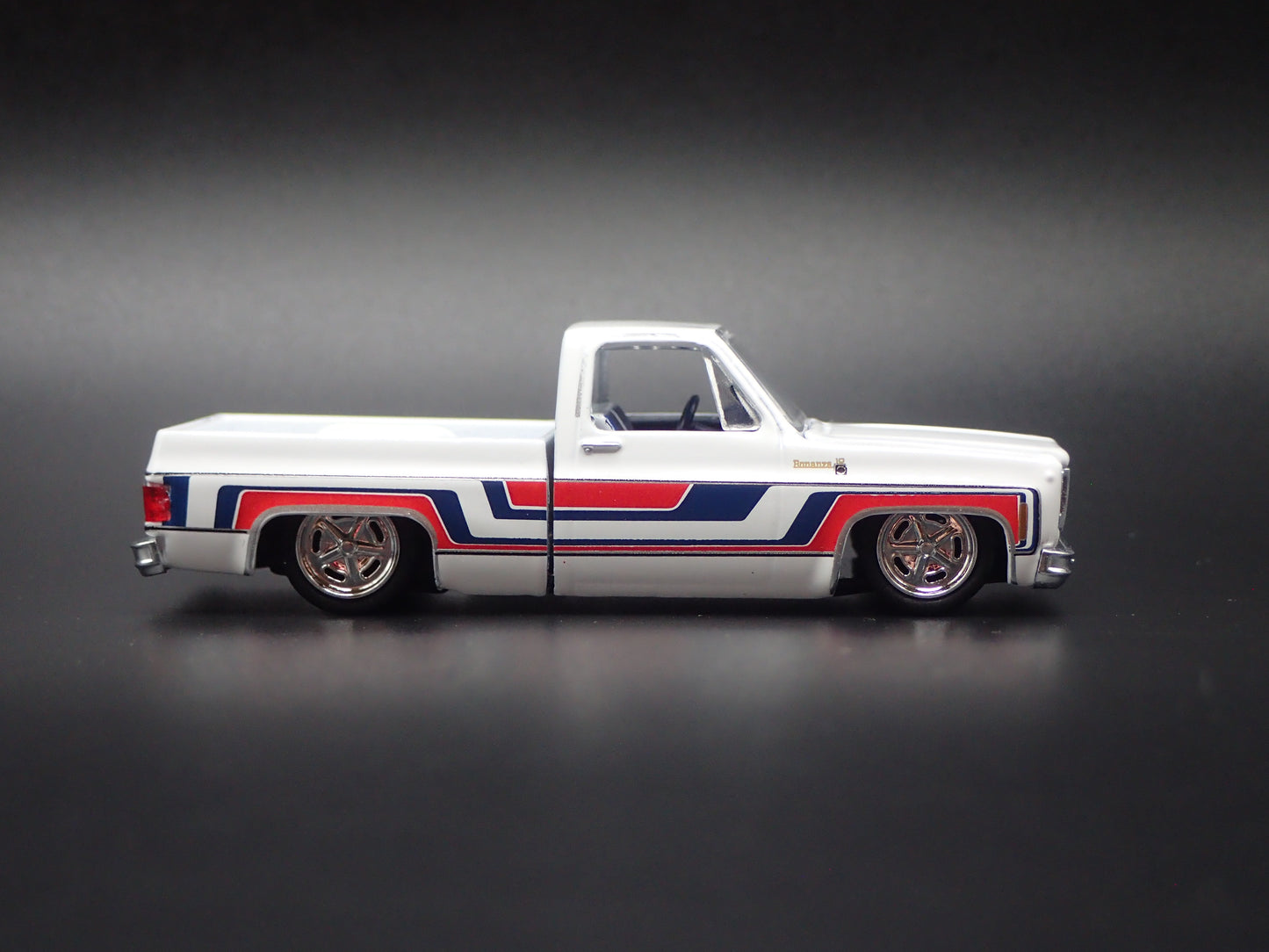 1976 76 CHEVY CHEVROLET BONANZA 10 PICKUP TRUCK SQUAREBODY 1/64 SCALE MODEL CAR