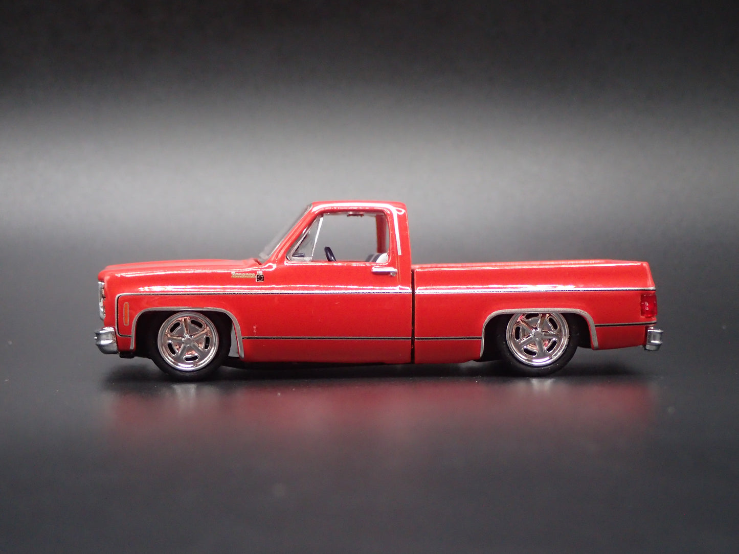 1976 76 CHEVY CHEVROLET BONANZA 10 PICKUP TRUCK SQUAREBODY 1/64 SCALE MODEL CAR