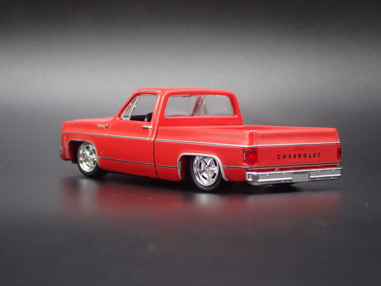 1976 76 CHEVY CHEVROLET BONANZA 10 PICKUP TRUCK SQUAREBODY 1/64 SCALE MODEL CAR