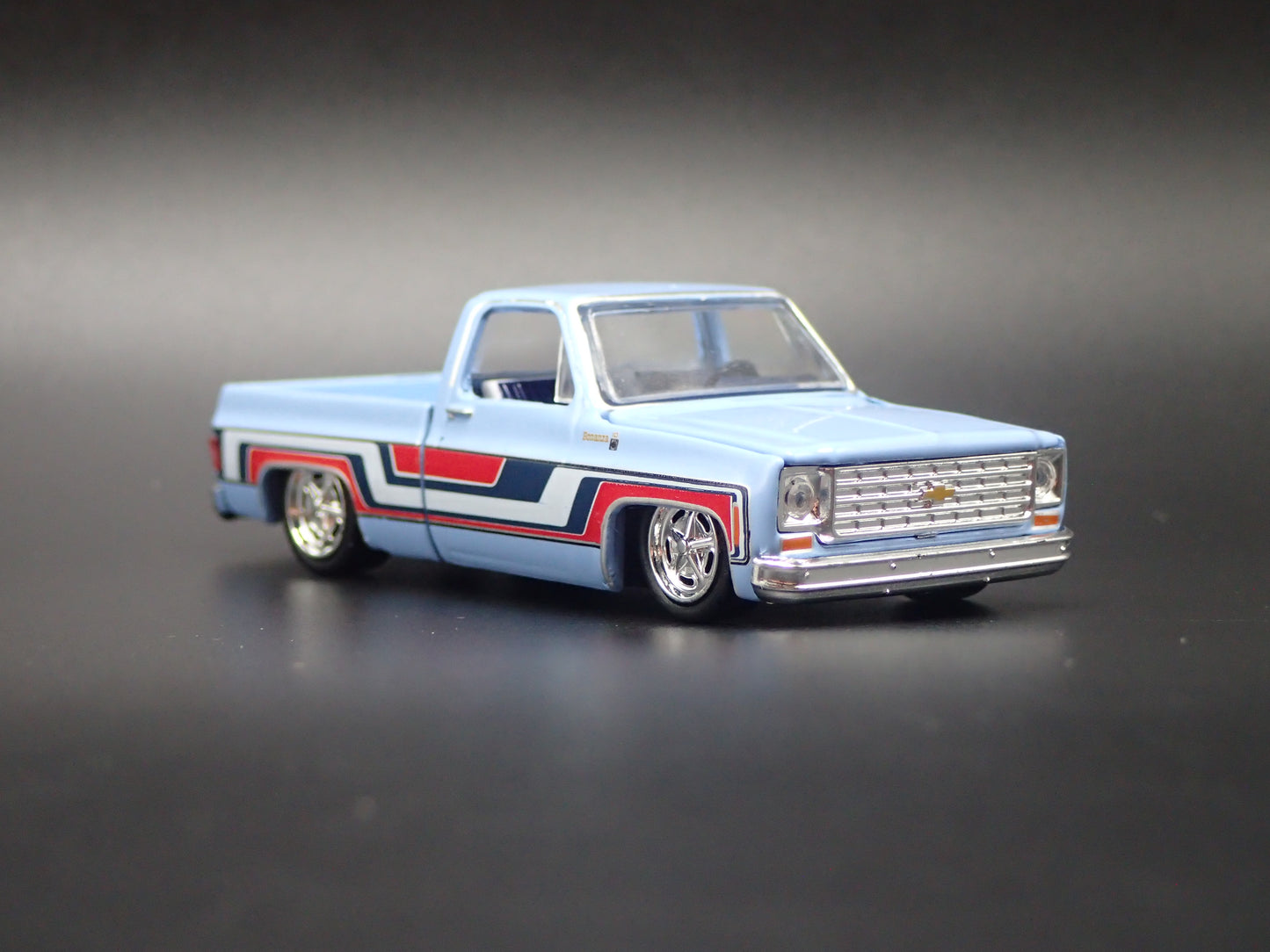 1976 76 CHEVY CHEVROLET BONANZA 10 PICKUP TRUCK SQUAREBODY 1/64 SCALE MODEL CAR