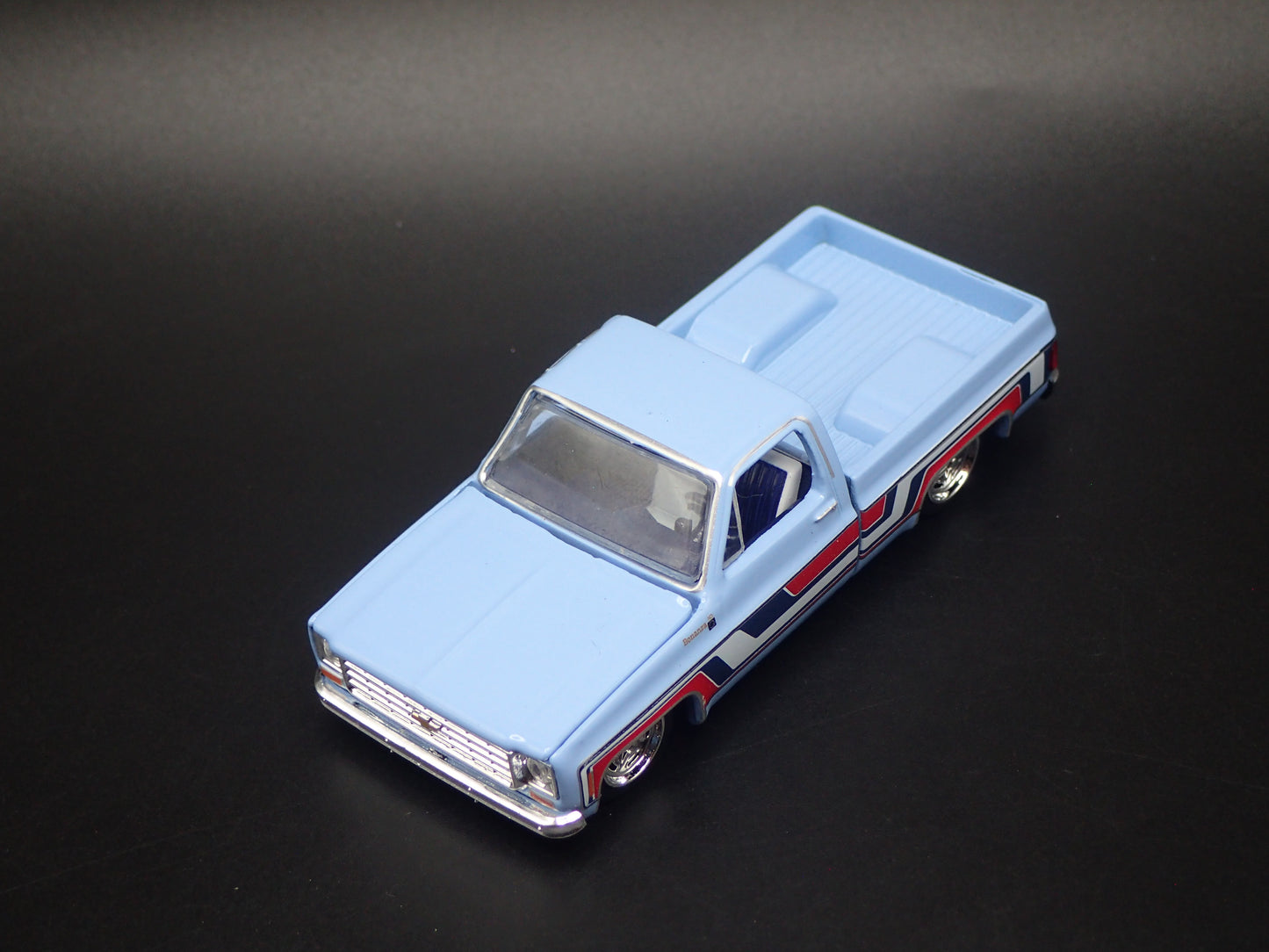 1976 76 CHEVY CHEVROLET BONANZA 10 PICKUP TRUCK SQUAREBODY 1/64 SCALE MODEL CAR