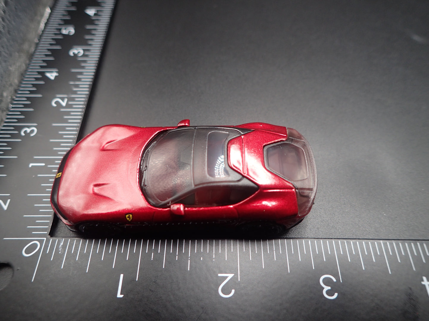 2024-2026 FERRARI 12CILINDRI 1:64 SCALE COLLECTIBLE DIORAMA DIECAST MODEL CAR