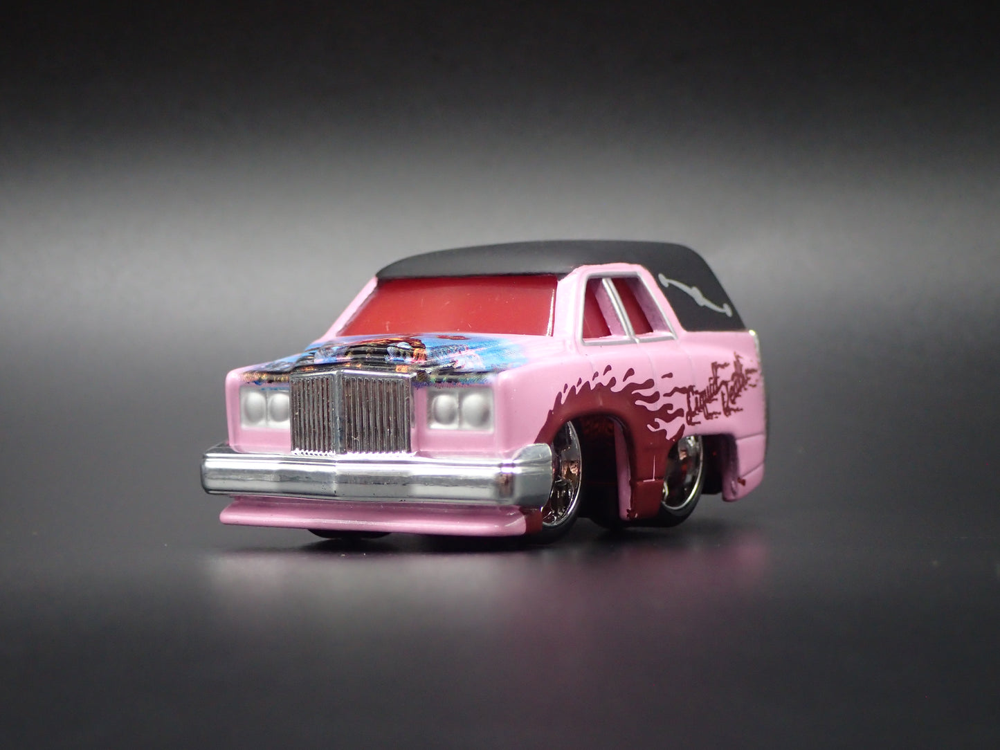 CADILLAC CADDY HEARSE LIQUID DEATH CAR TUNED 1/64 SCALE DIORAMA DIECAST MODEL CAR