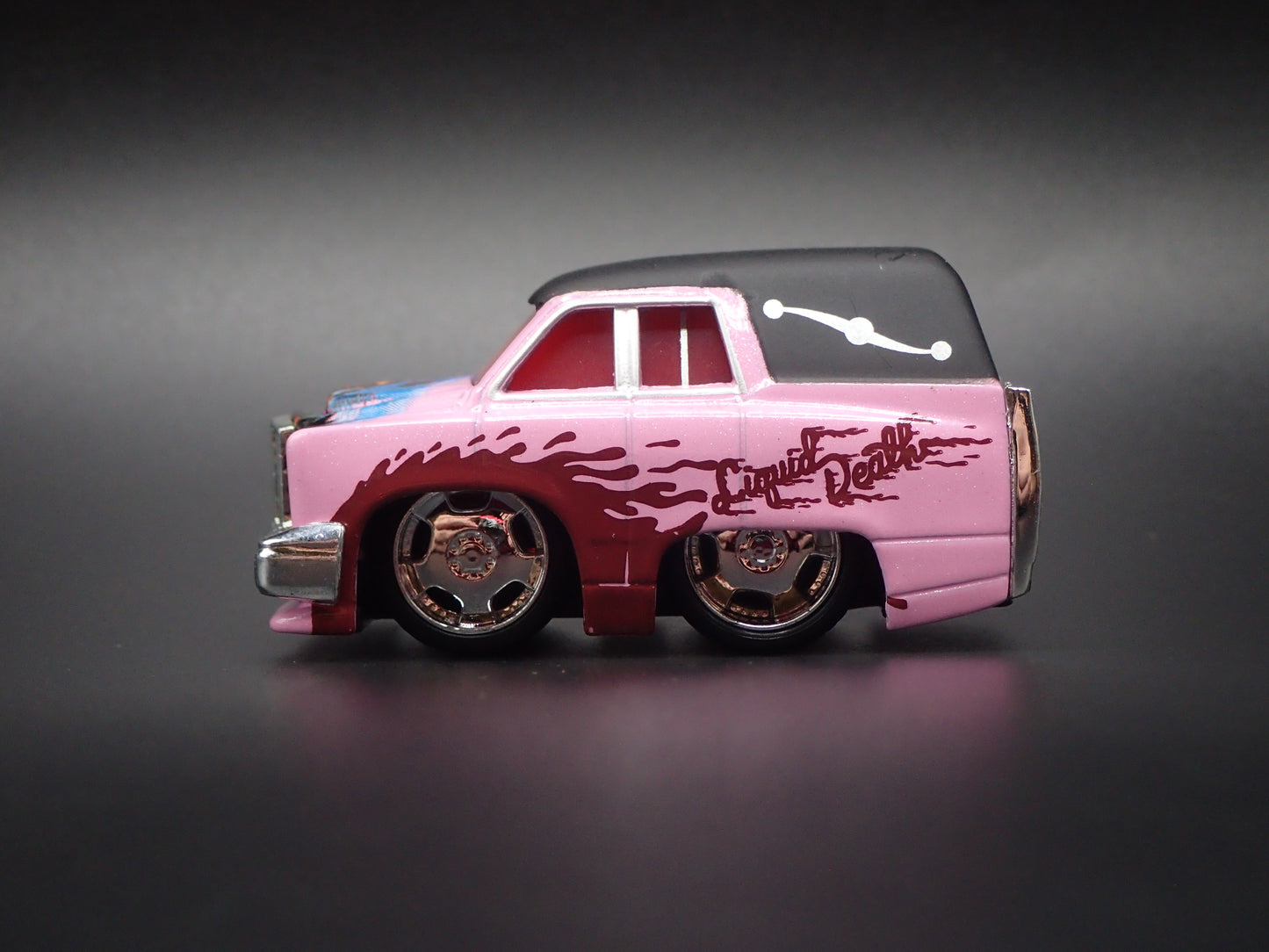 CADILLAC CADDY HEARSE LIQUID DEATH CAR TUNED 1/64 SCALE DIORAMA DIECAST MODEL CAR