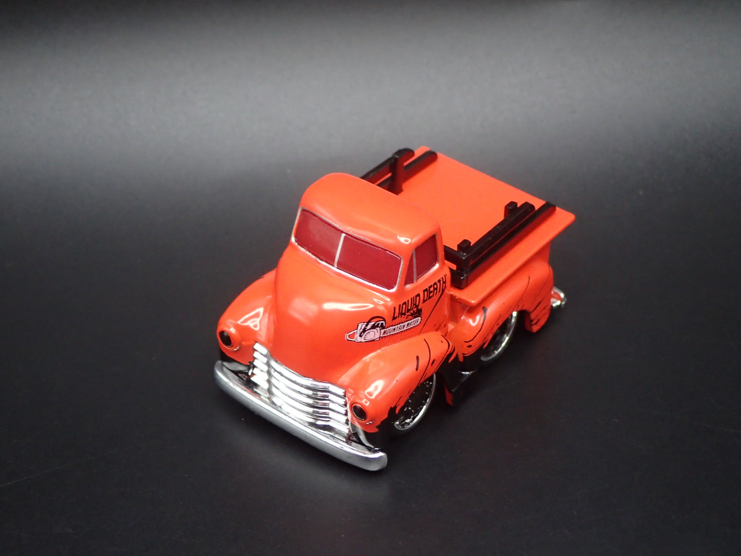 1950 50 CHEVROLET COE PICKUP TRUCK LIQUID DEATH CAR TUNED 1:64 SCALE DIECAST  CAR